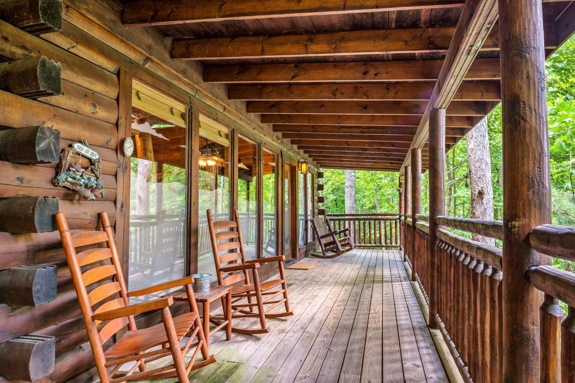 Gatlinburg Enchanted Treehouse By Stony Brook Cabins Экстерьер фото